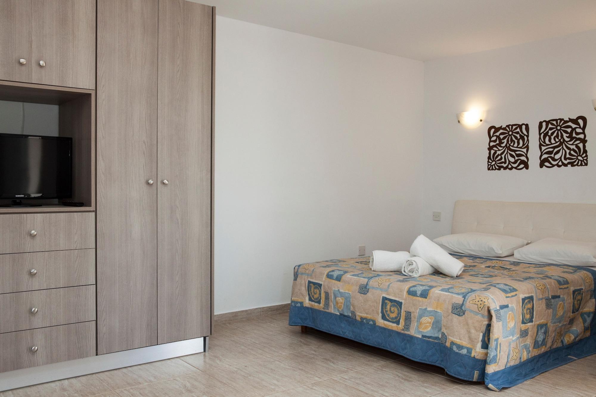 Alecos Hotel Apartments Paphos Buitenkant foto