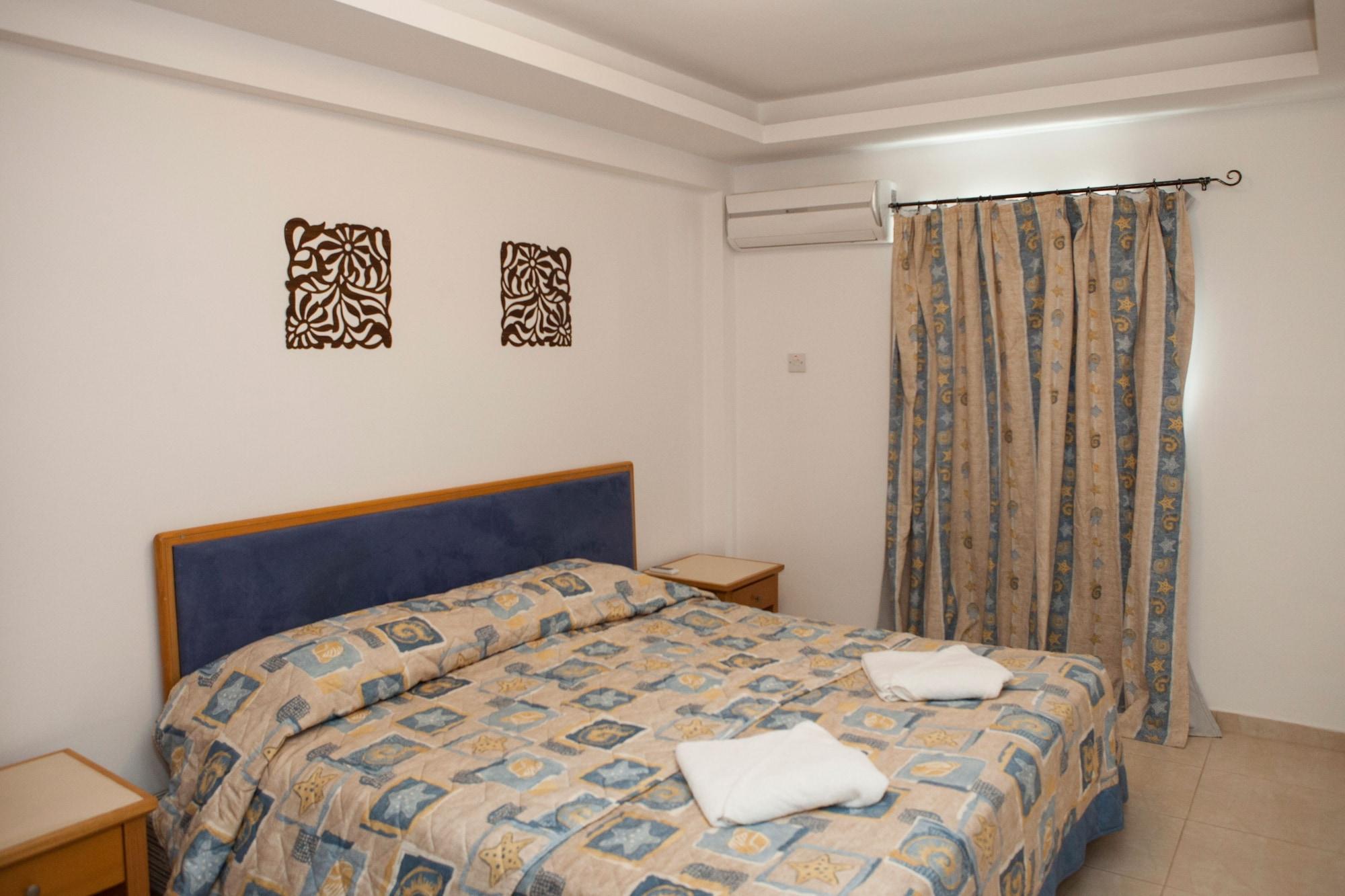 Alecos Hotel Apartments Paphos Buitenkant foto